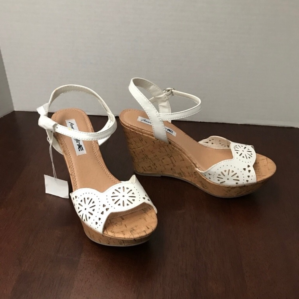 American Eagle White Wedge Sandals